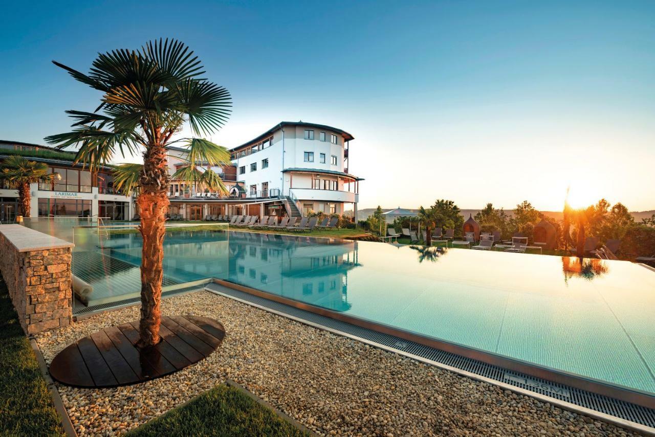 Hotel & Spa Larimar Stegersbach Buitenkant foto