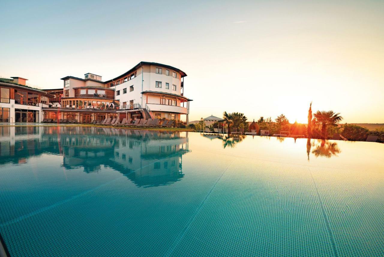Hotel & Spa Larimar Stegersbach Buitenkant foto