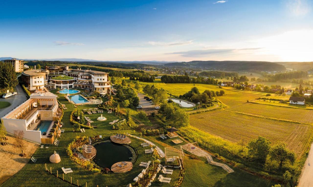 Hotel & Spa Larimar Stegersbach Buitenkant foto